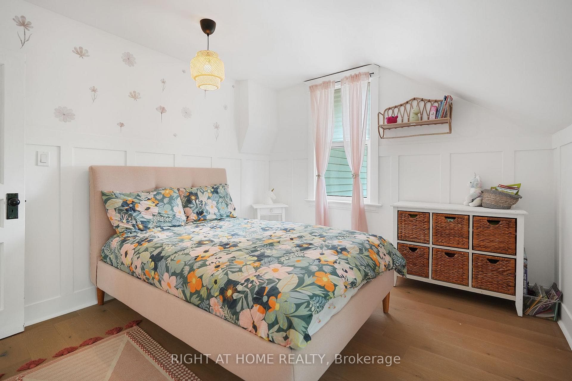 123 John Street photo 27