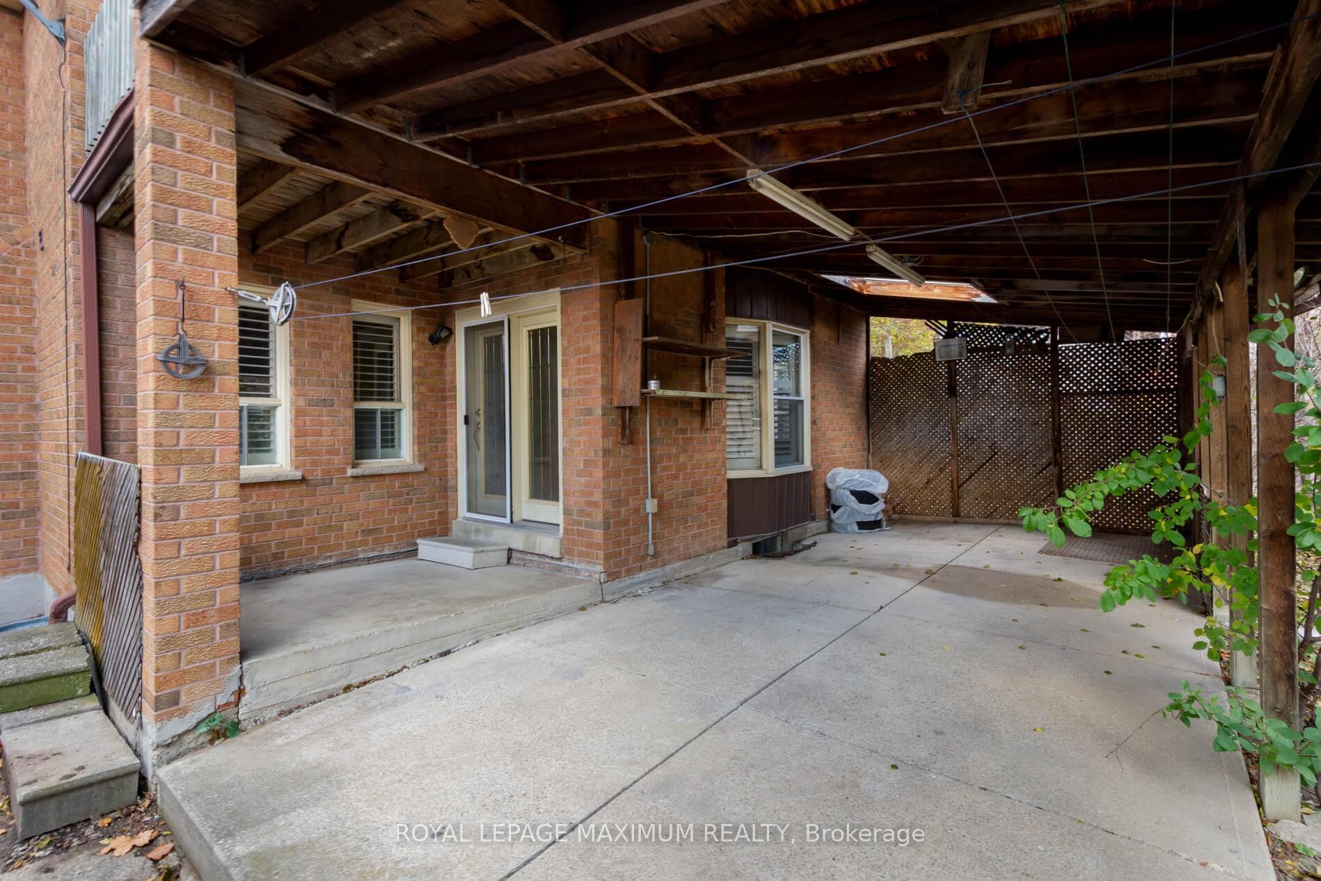 150 Beechnut Road photo 34