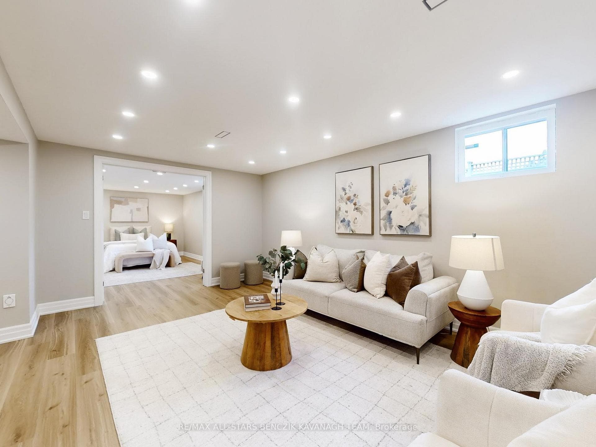 30 Sir Caradoc Place photo 17