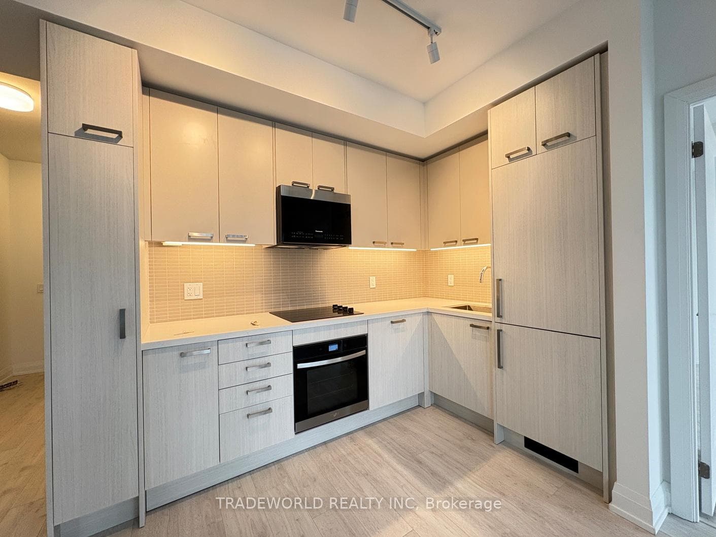 20 Soudan Avenue Unit 2904 photo 7