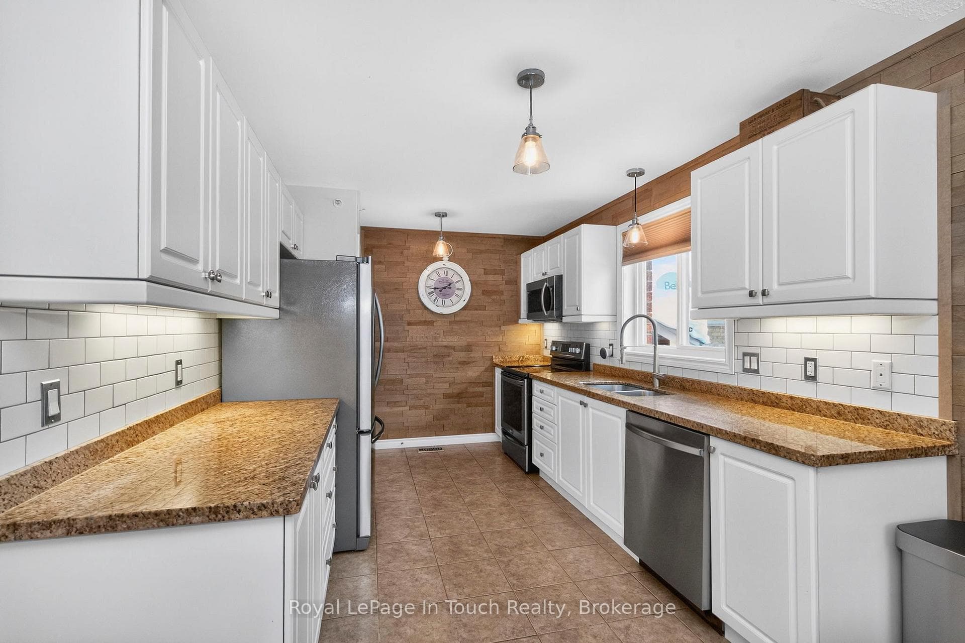 13 Hunter Avenue photo 26
