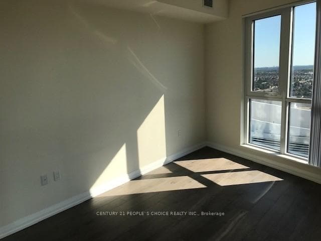 35 Watergarden Drive Unit 2017 photo 13