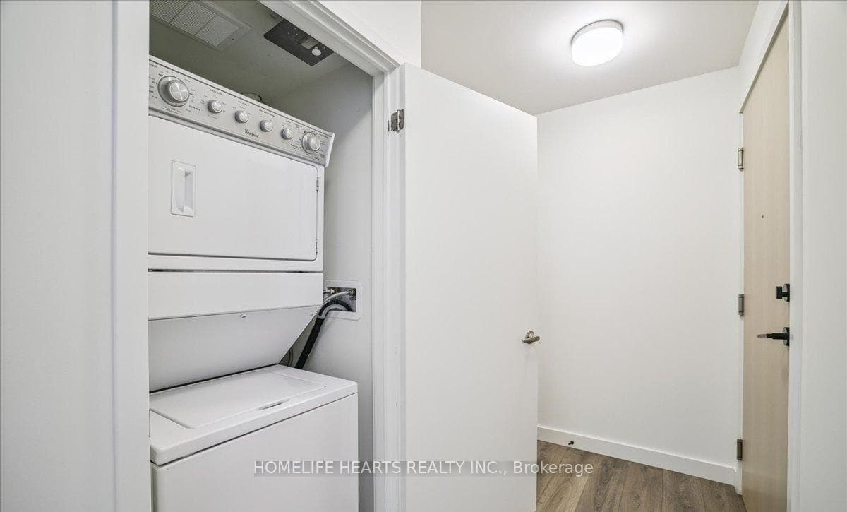 150 Sabina Drive Unit 305 photo 19