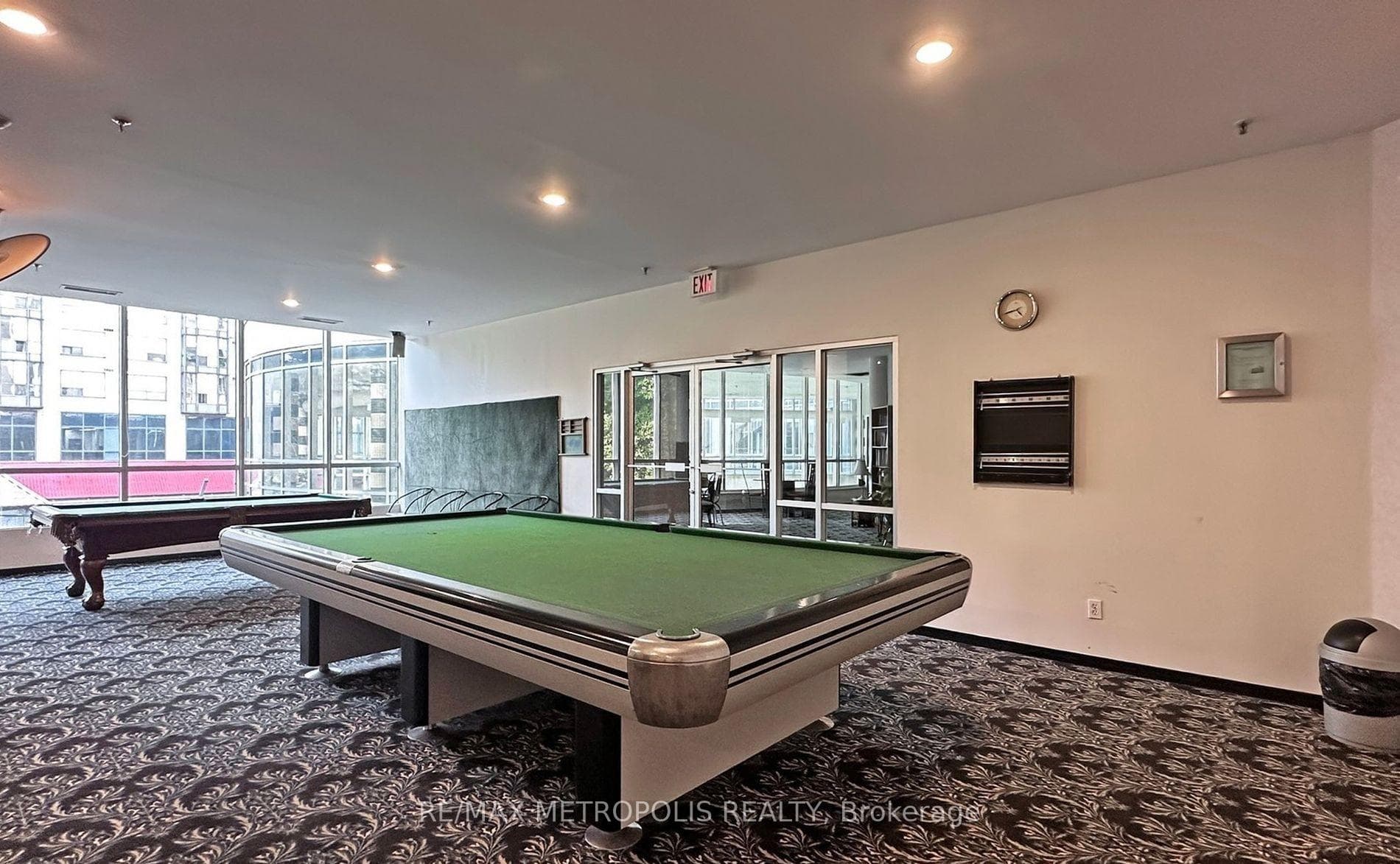 2550 Lawrence Avenue Unit 1202 photo 34