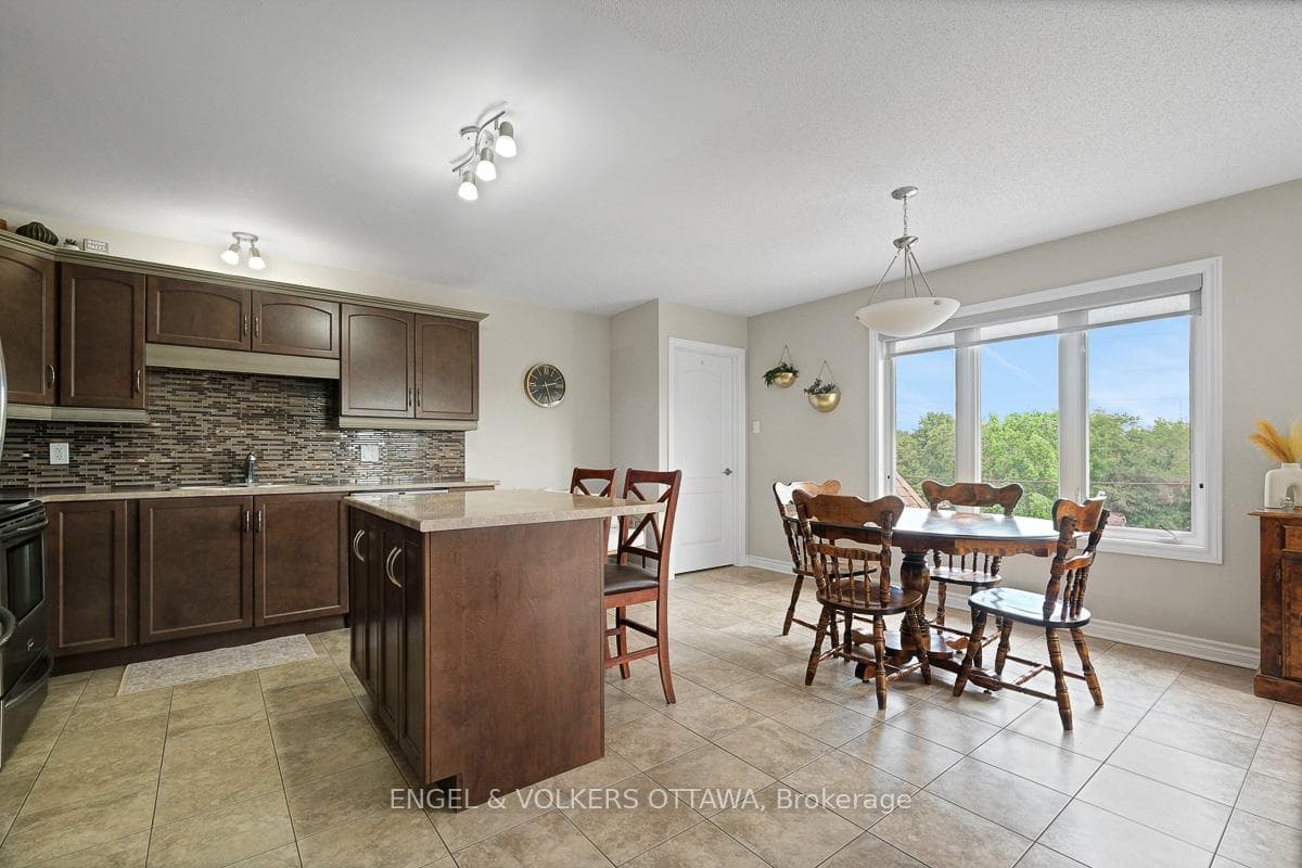 38 Charles Street Unit 202 photo 18