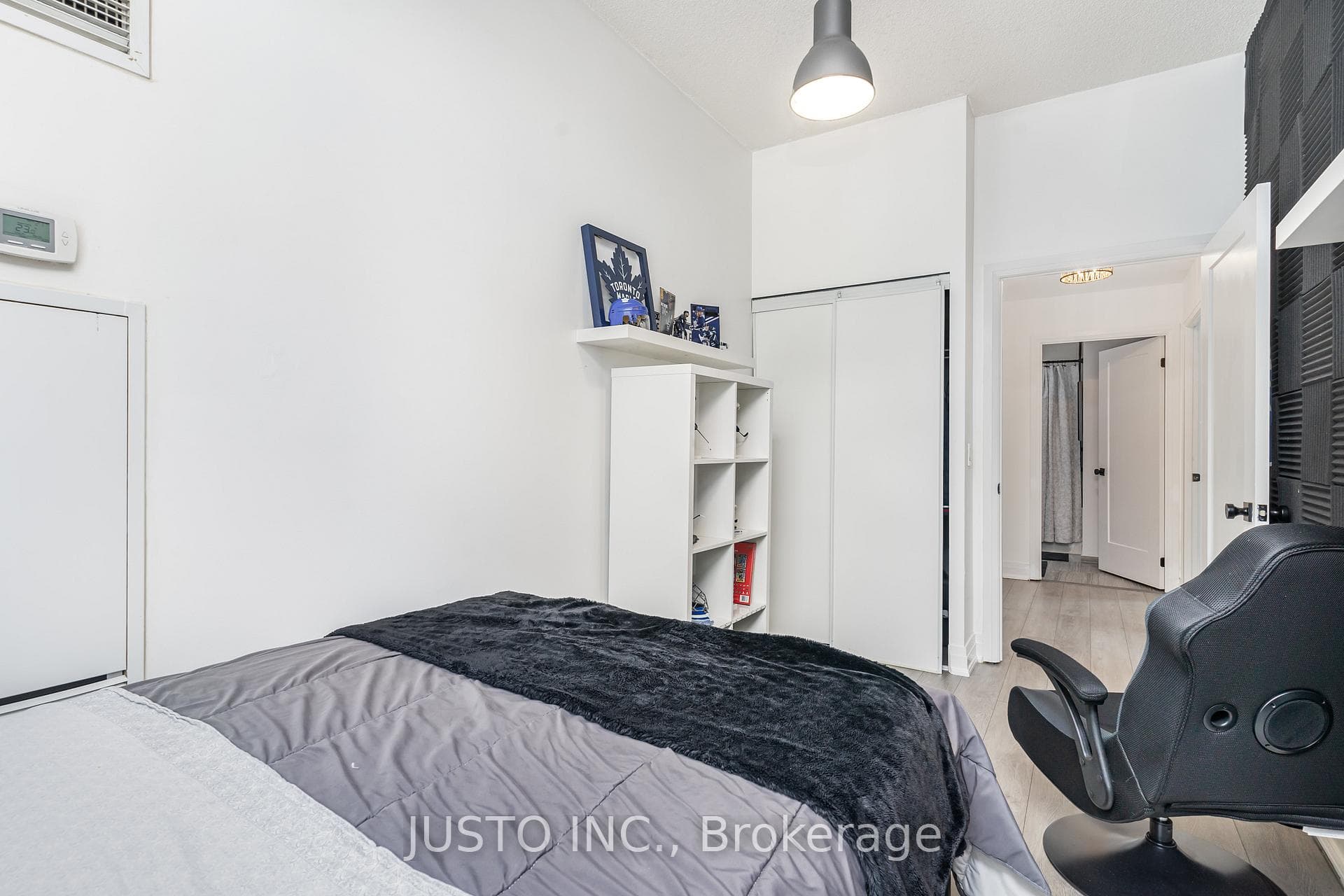 565 Wilson Avenue Unit W604 photo 17