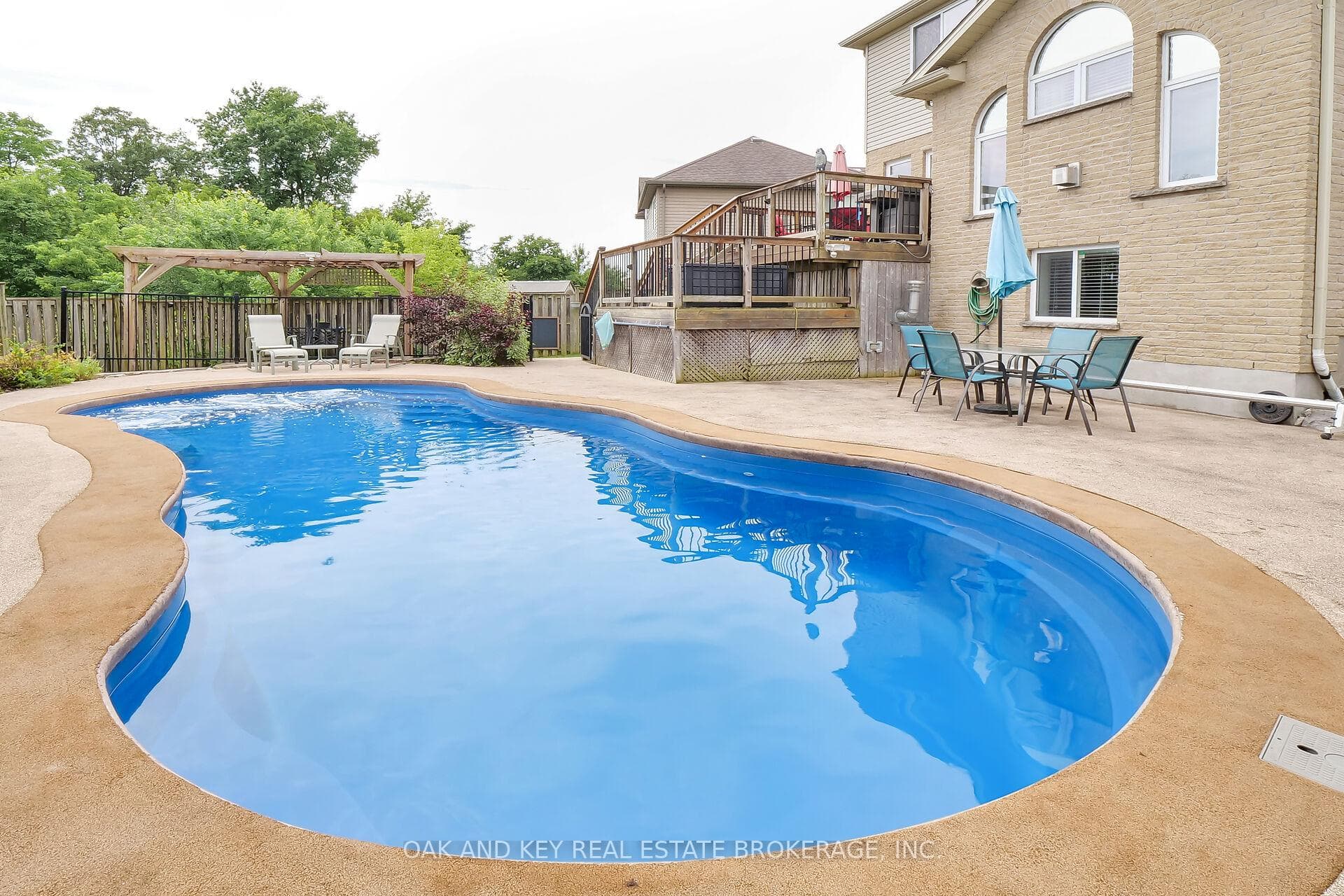 3318 Georgeheriot Lane photo 39
