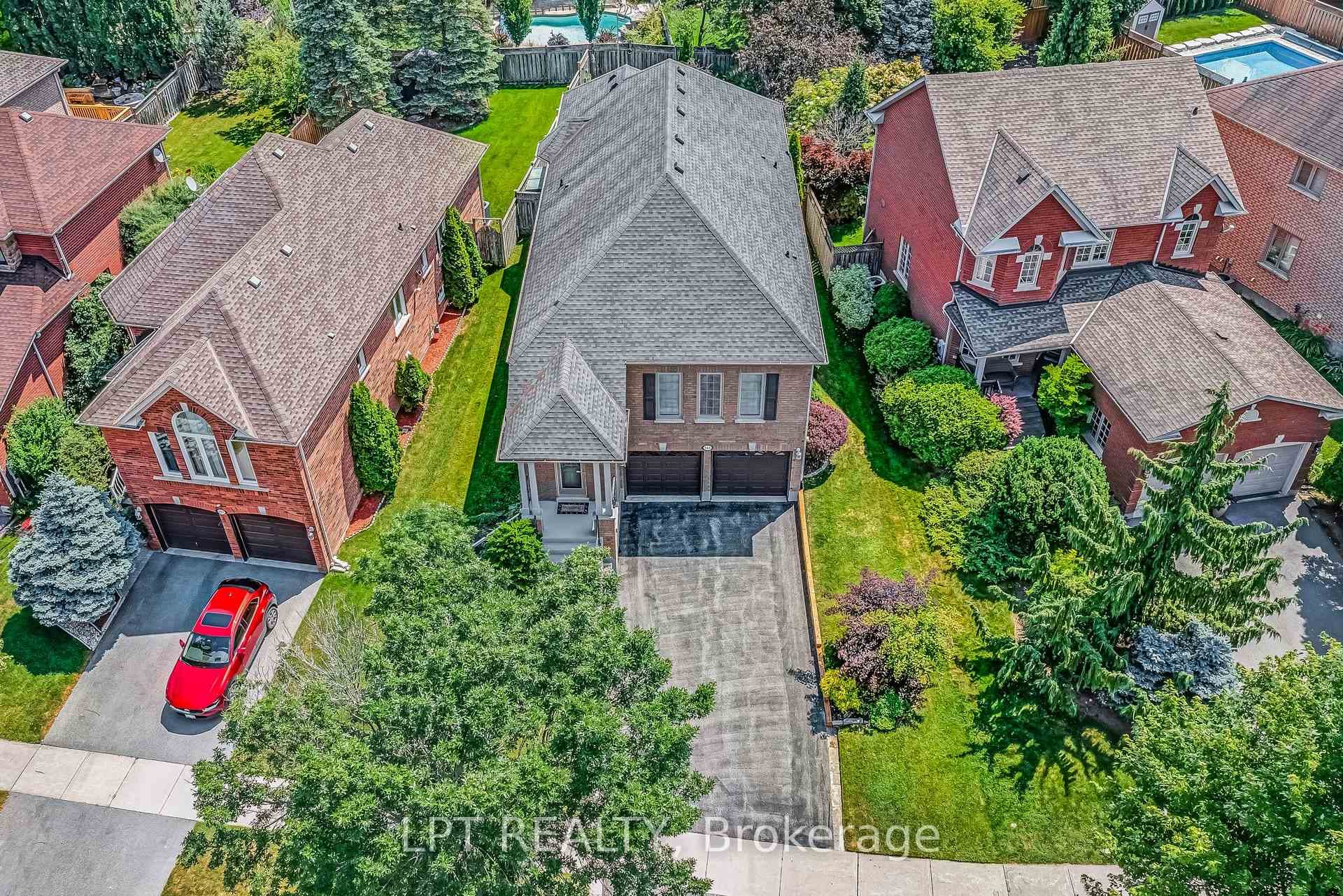 161 Deerglen Terrace photo 35
