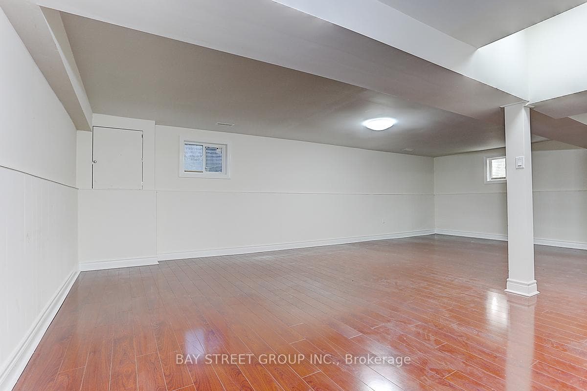 80 Emmeloord Crescent photo 36