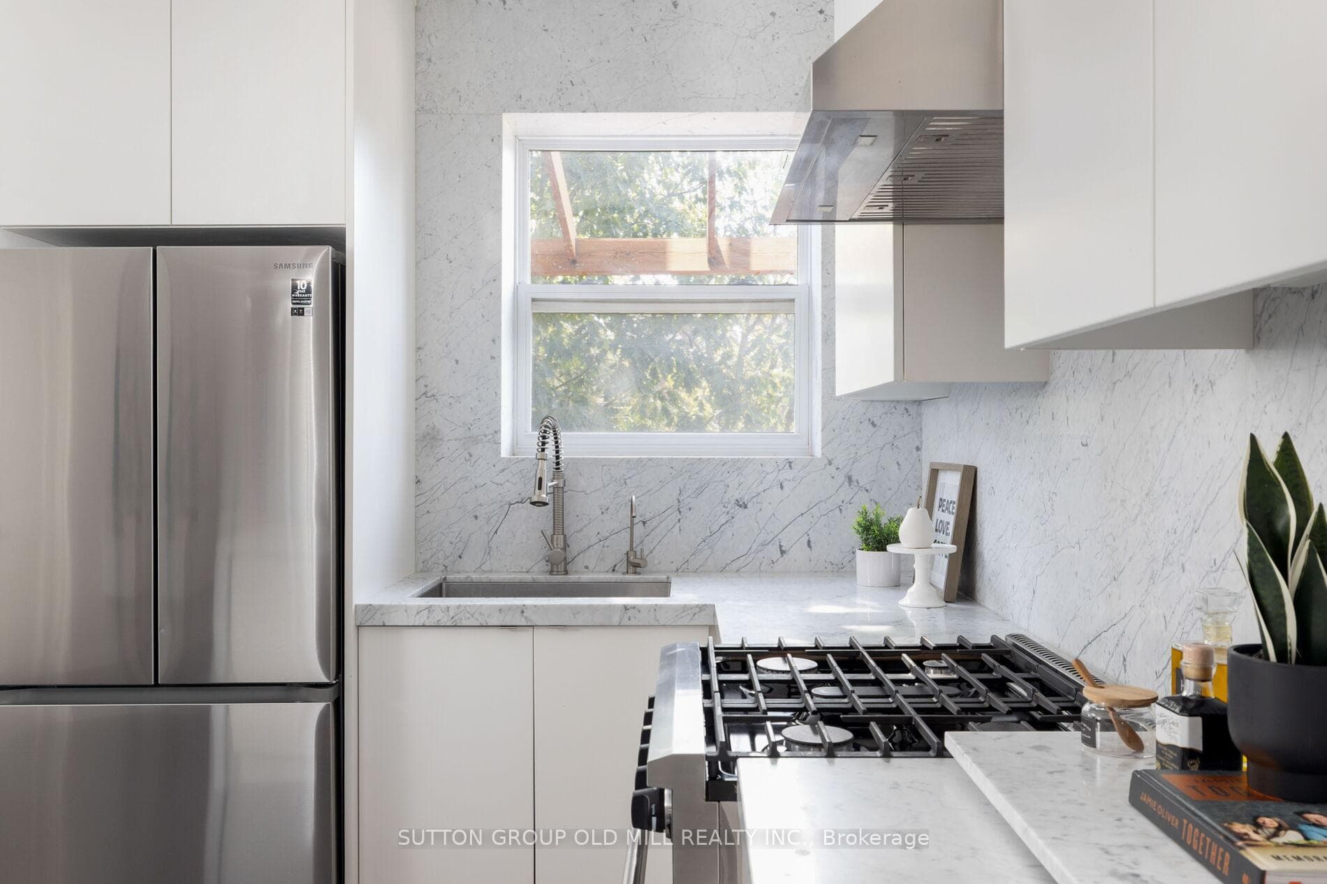 69 Peterborough Avenue photo 13