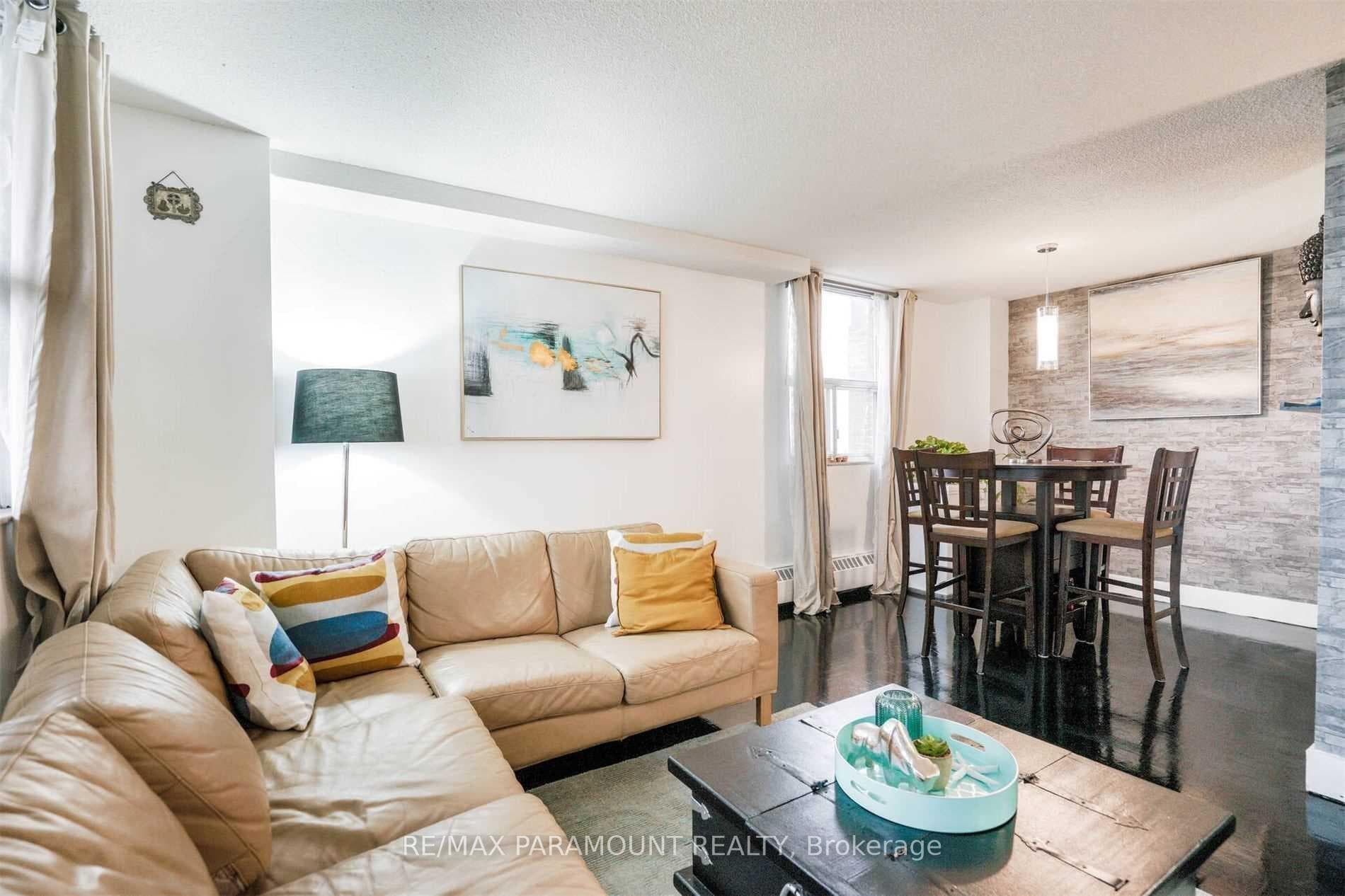 2645 Kipling Avenue Unit 1903 photo 7