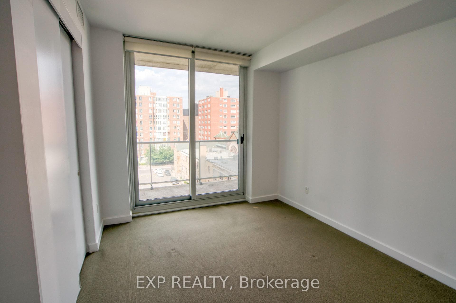 300 Lisgar Street Unit 603 photo 18