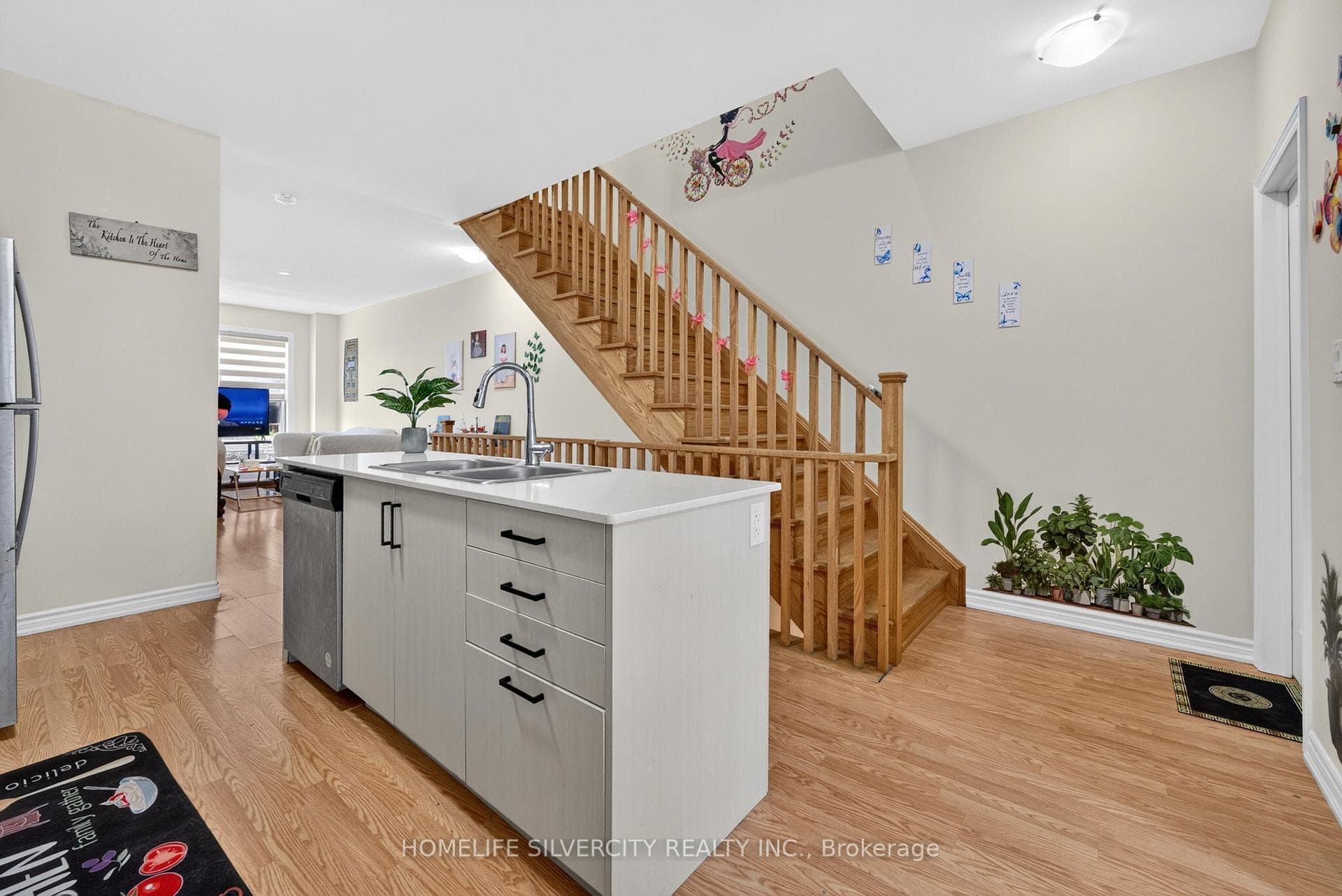 771 Eddystone Path photo 17