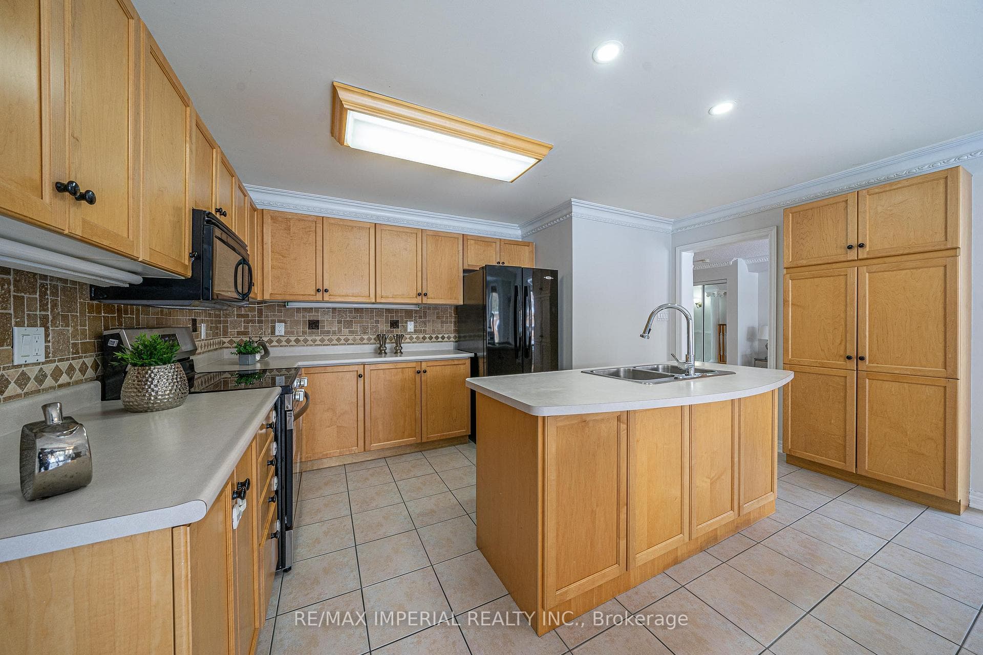 26 Sail Crescent photo 13