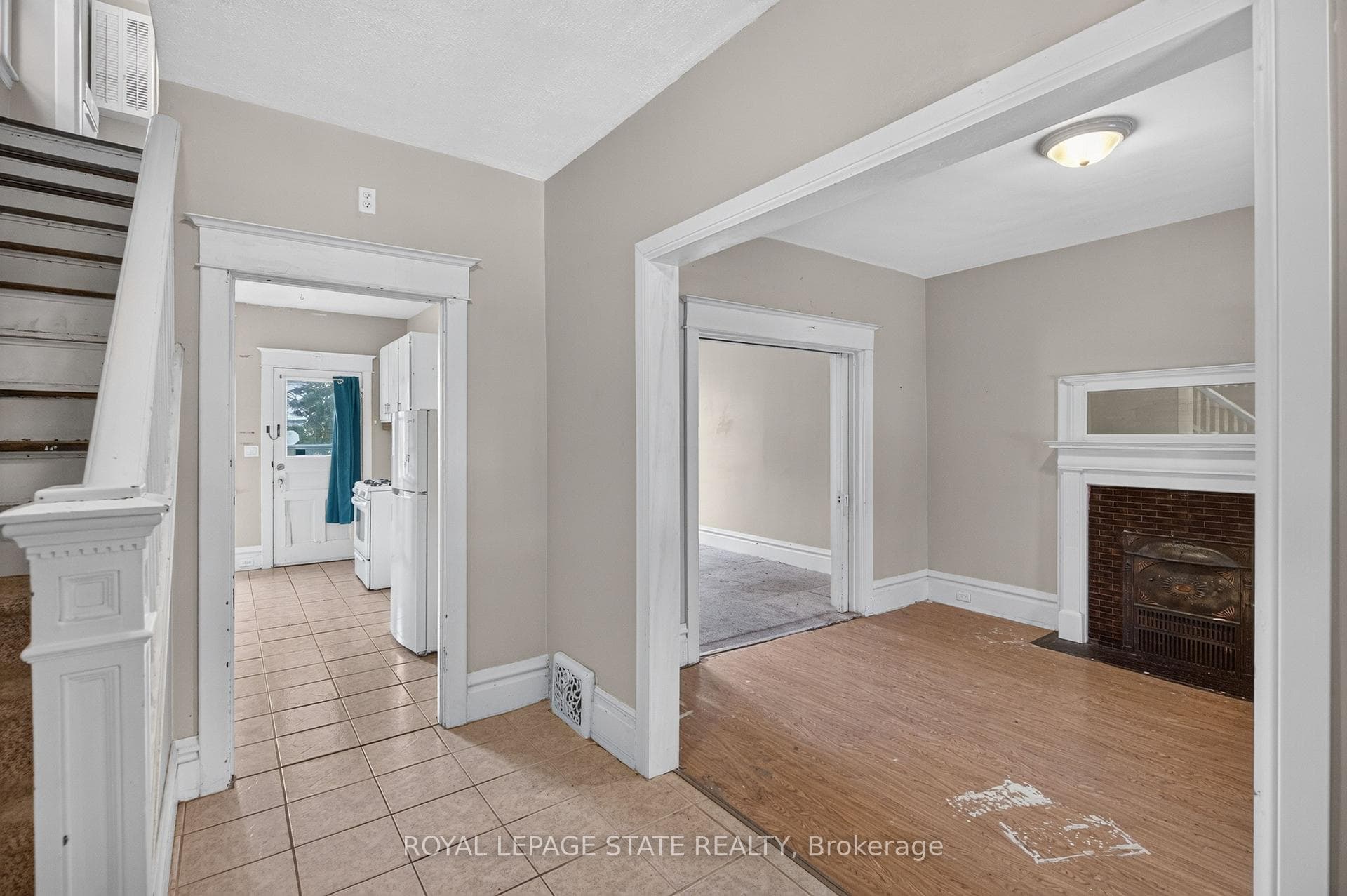 103 Rosemont Avenue photo 6