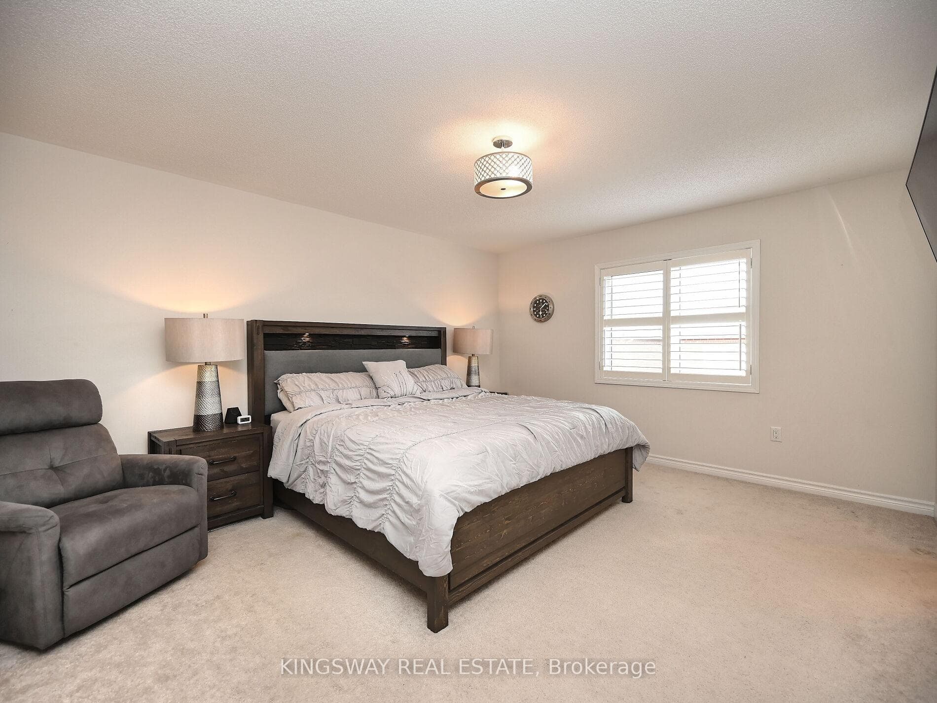 620 LANGHOLM Street photo 20