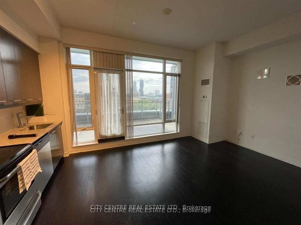365 Prince Of Wales Drive Unit 601 photo 2