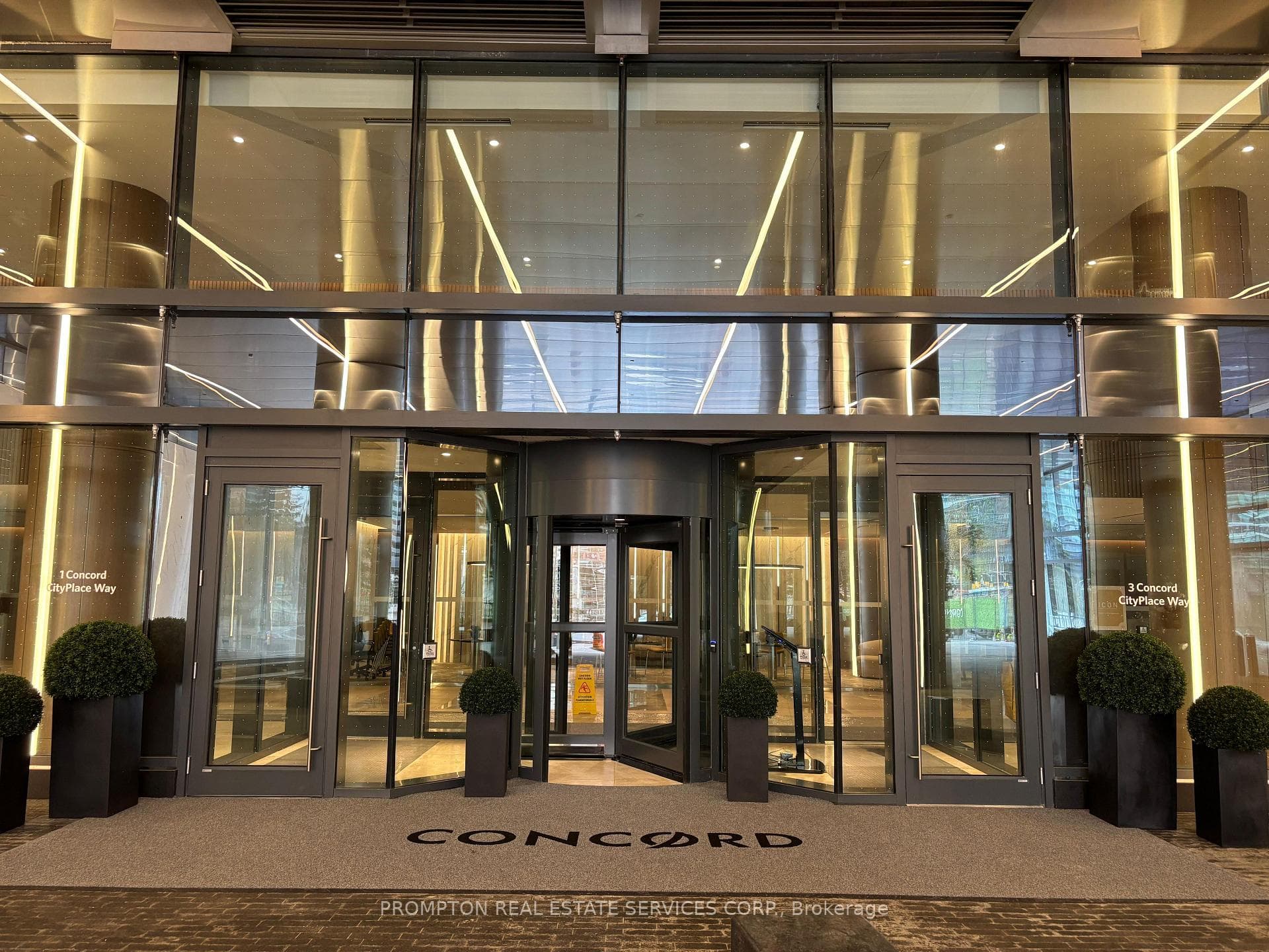 1 Concord Cityplace Way Unit 2209 photo 2