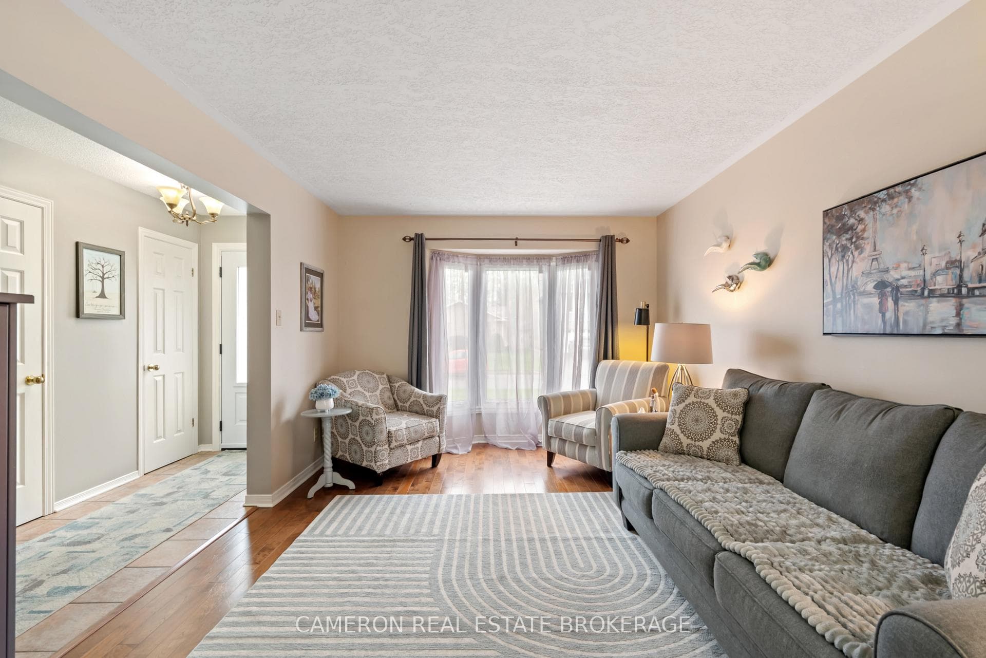 1428 Holy Cross Boulevard photo 6