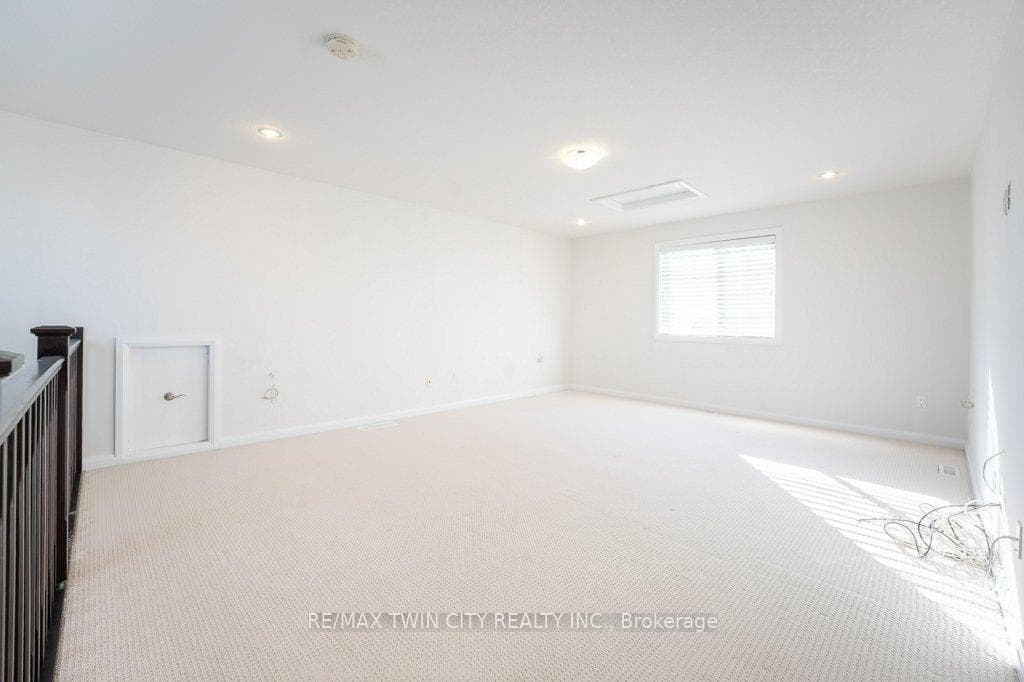 249 Buttonbush Street photo 36
