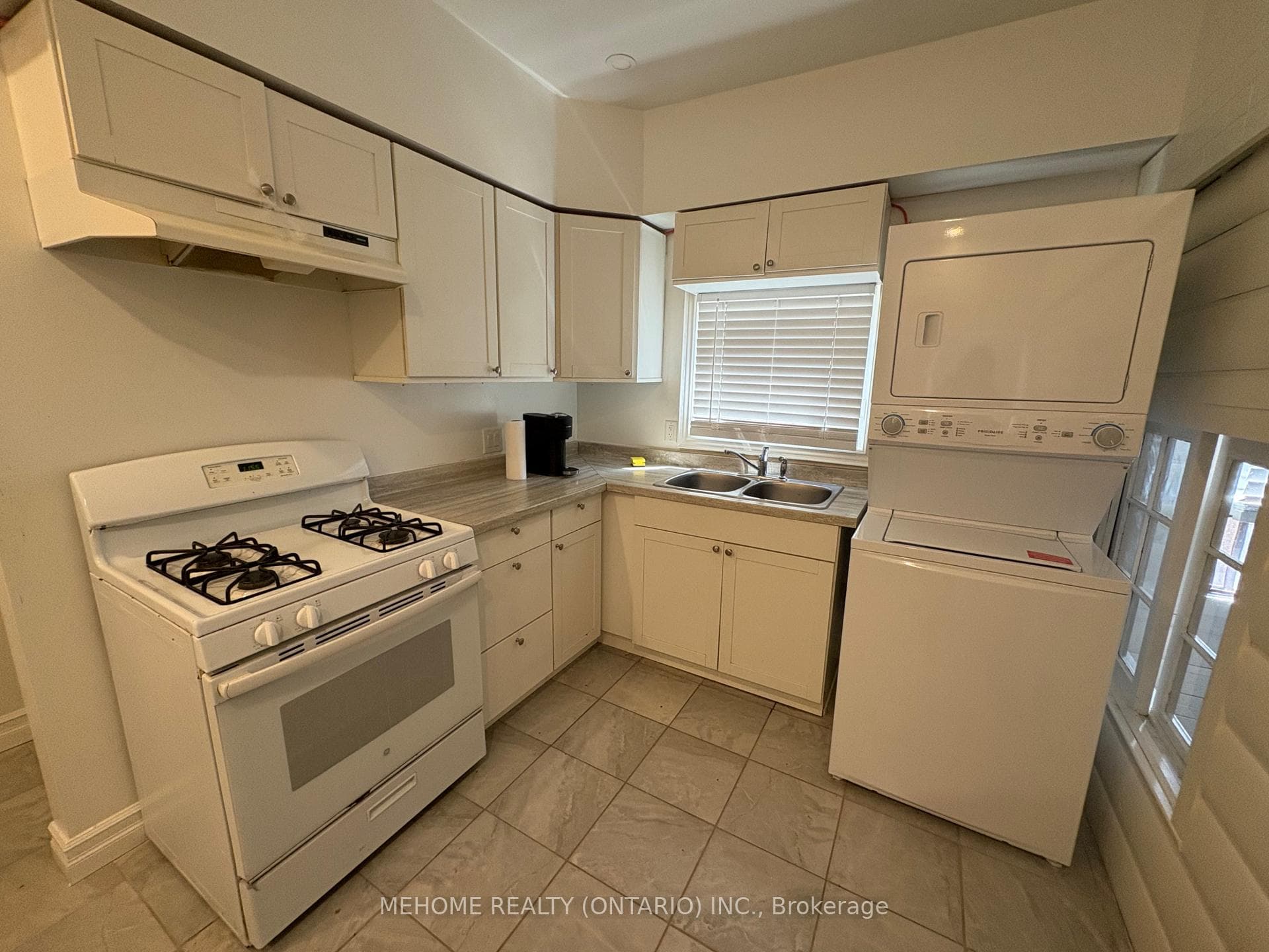 30 Morningside Avenue Unit Cottage photo 4