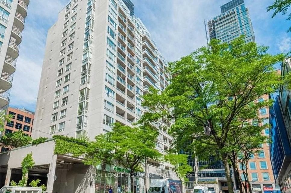 43 Eglinton Avenue Unit 1603 photo 1