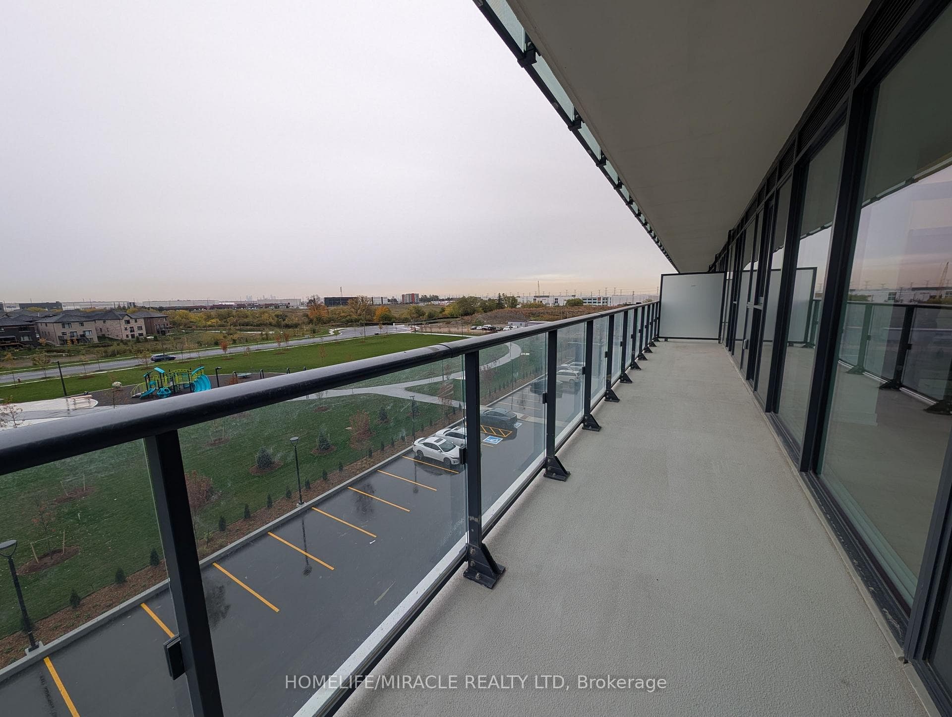 15 Skyridge Drive Unit 319 photo 17