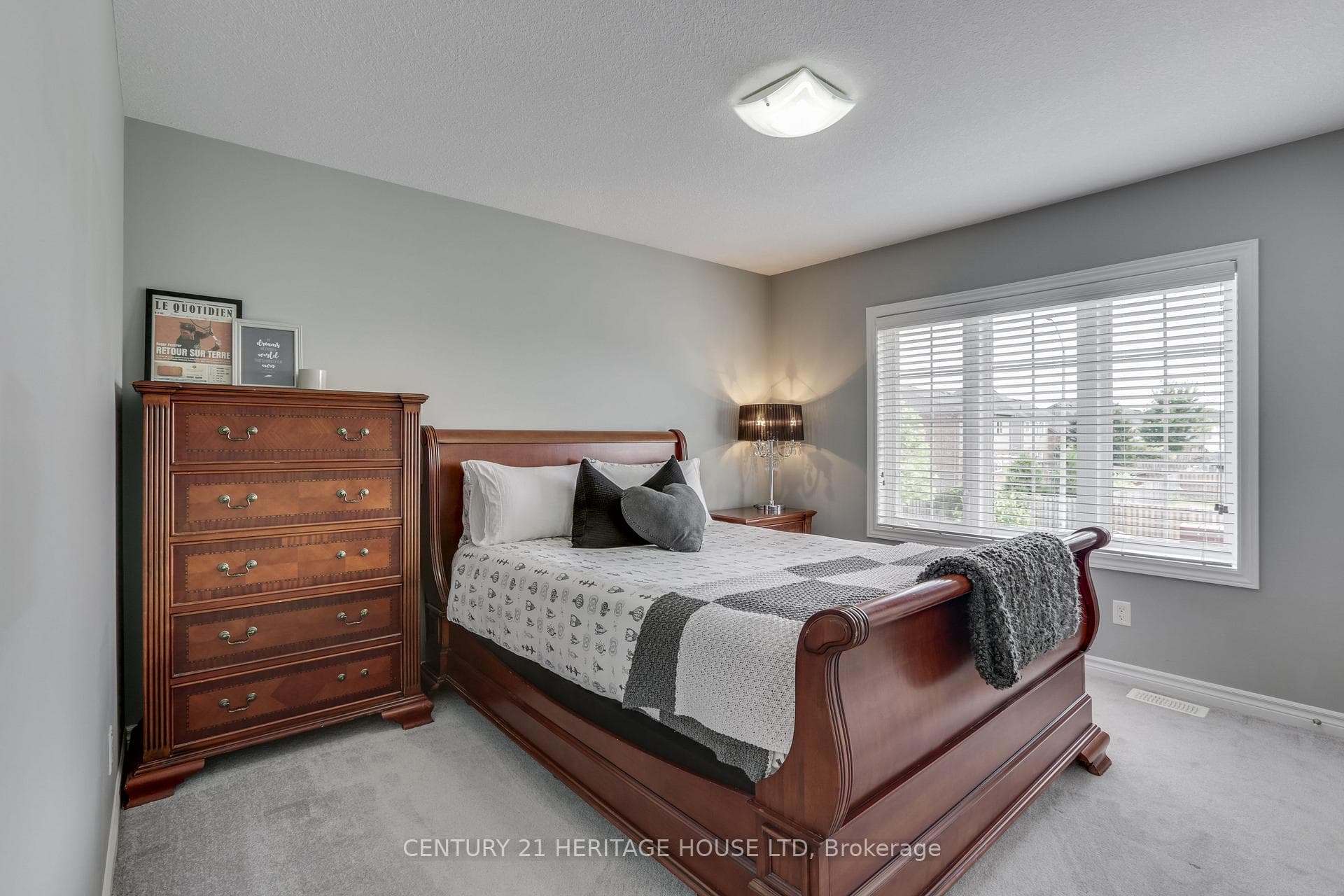 10 Fraser Drive photo 20