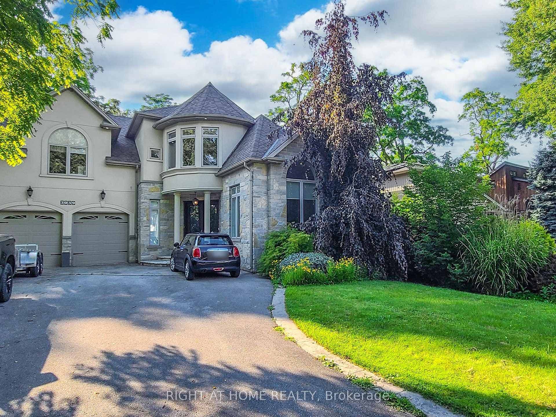 3039 Seneca Drive photo 1