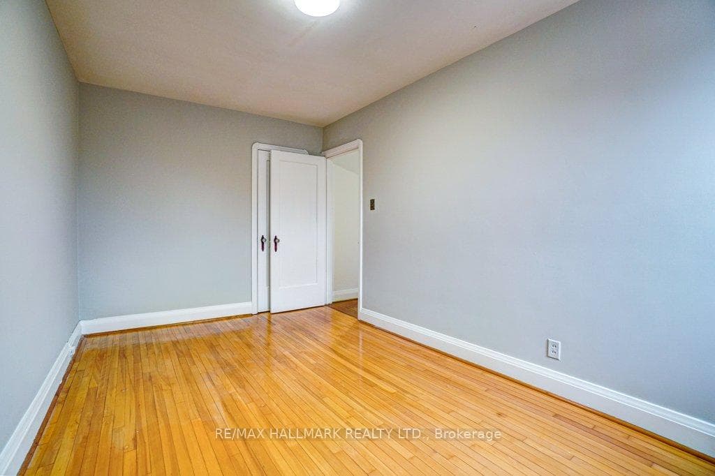 198 Woodville Avenue photo 23