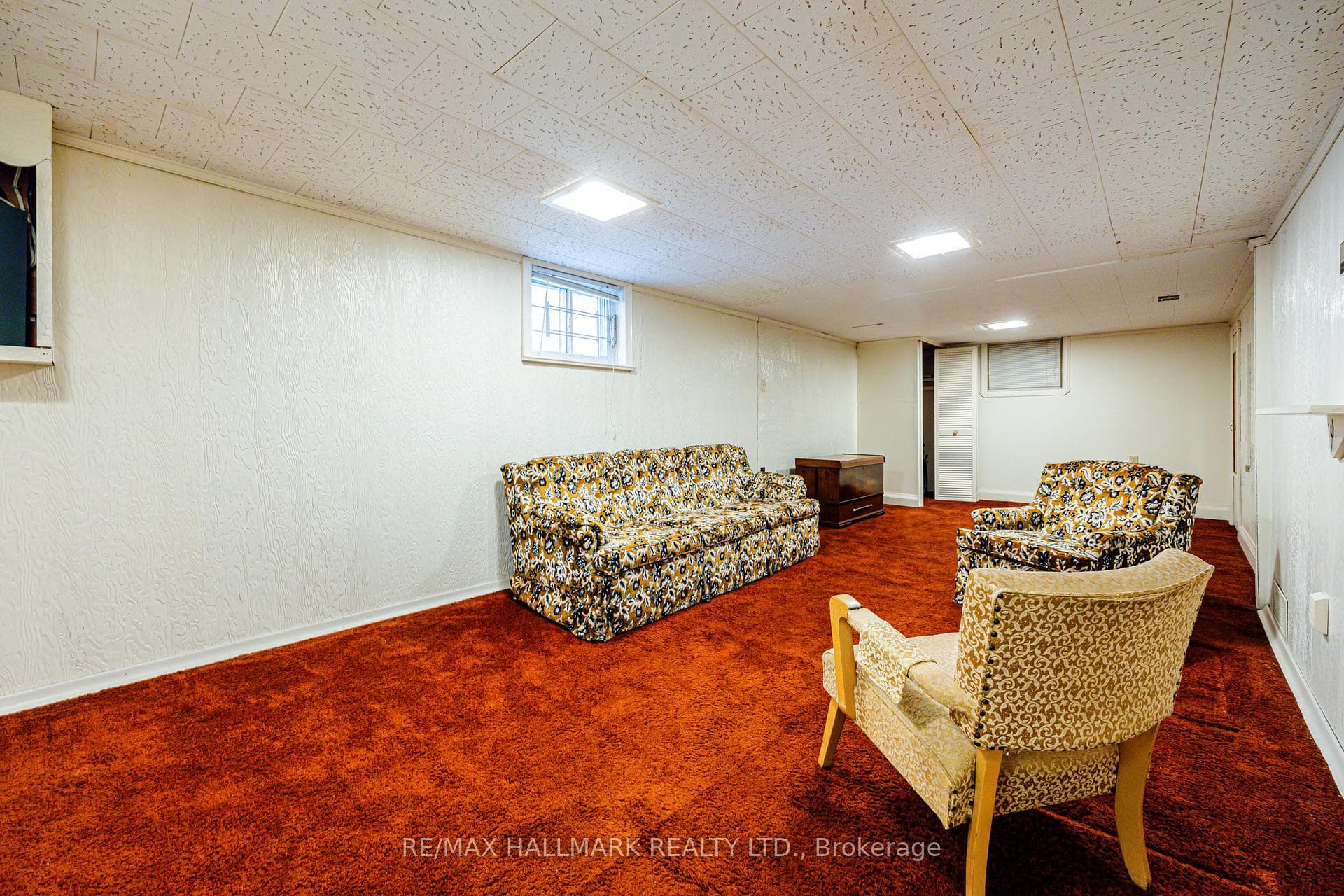 323 Woodmount Avenue photo 24