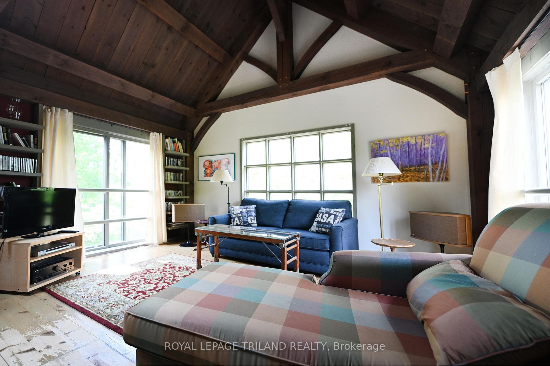 253 Elginfield Road photo 16
