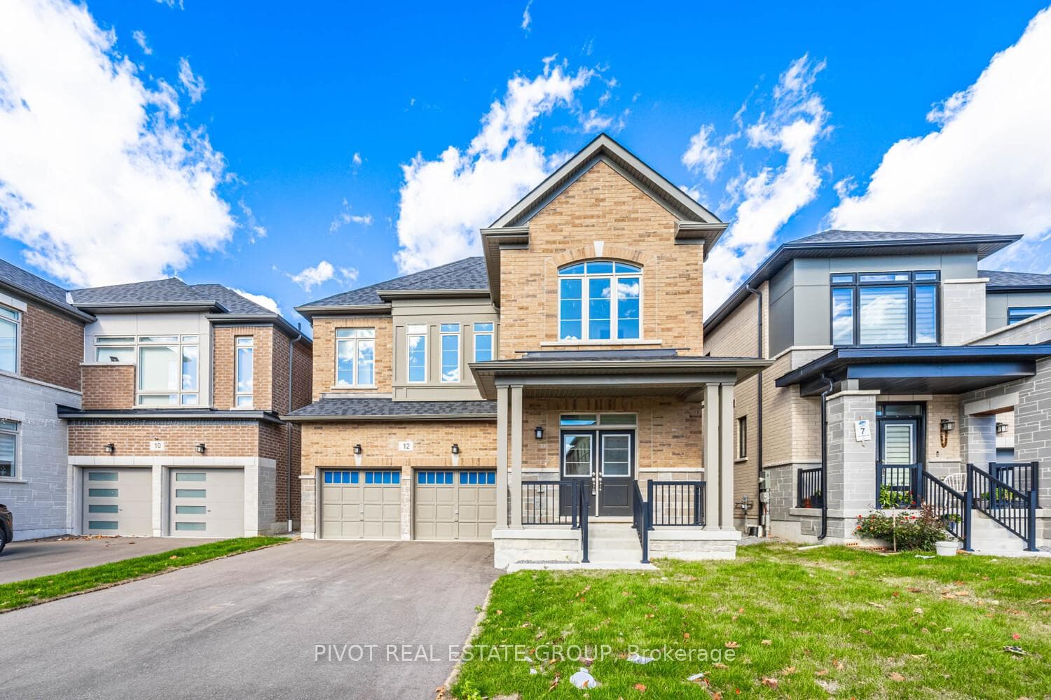 12 Waterfront Crescent photo 1
