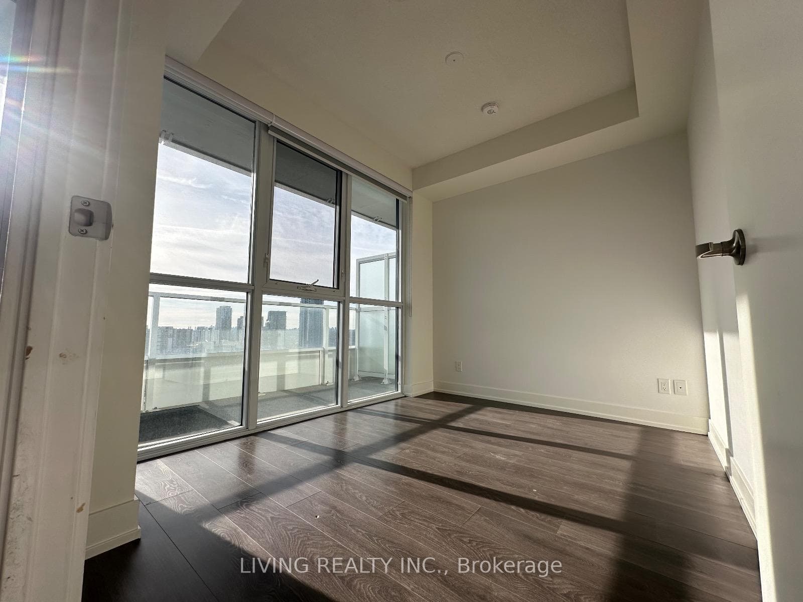 180 Fairview Mall Drive Unit 1901 photo 5