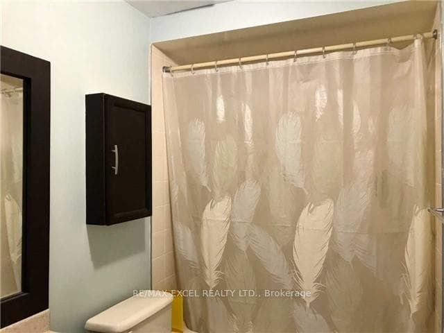 95 Woodstone Place photo 14