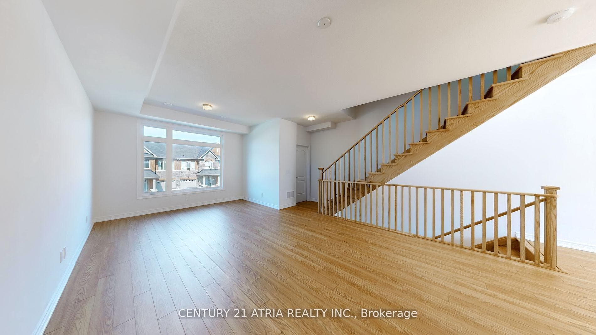 150 Lageer Drive photo 9