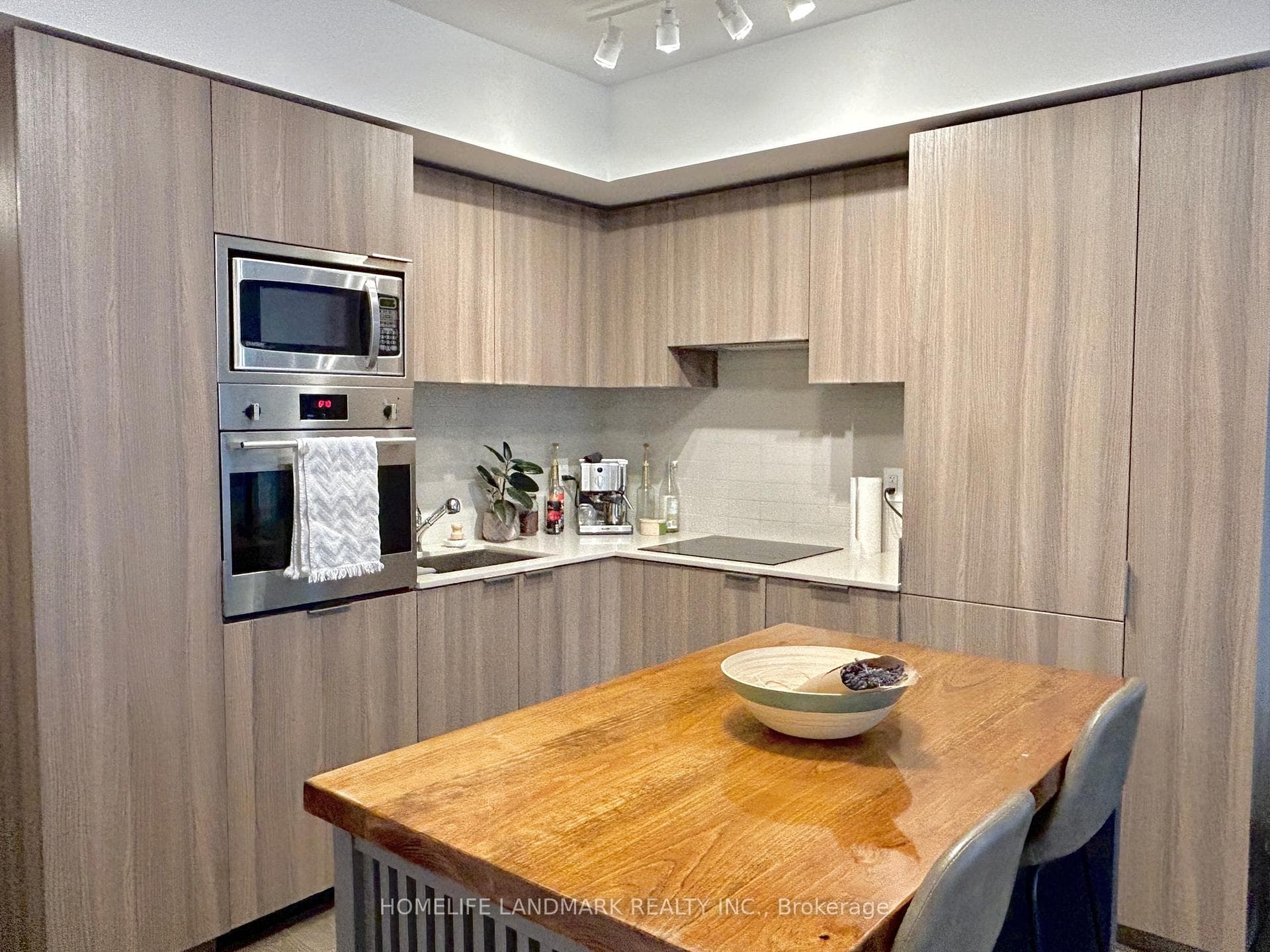 11 Wellesley Street Unit 1504 photo 11