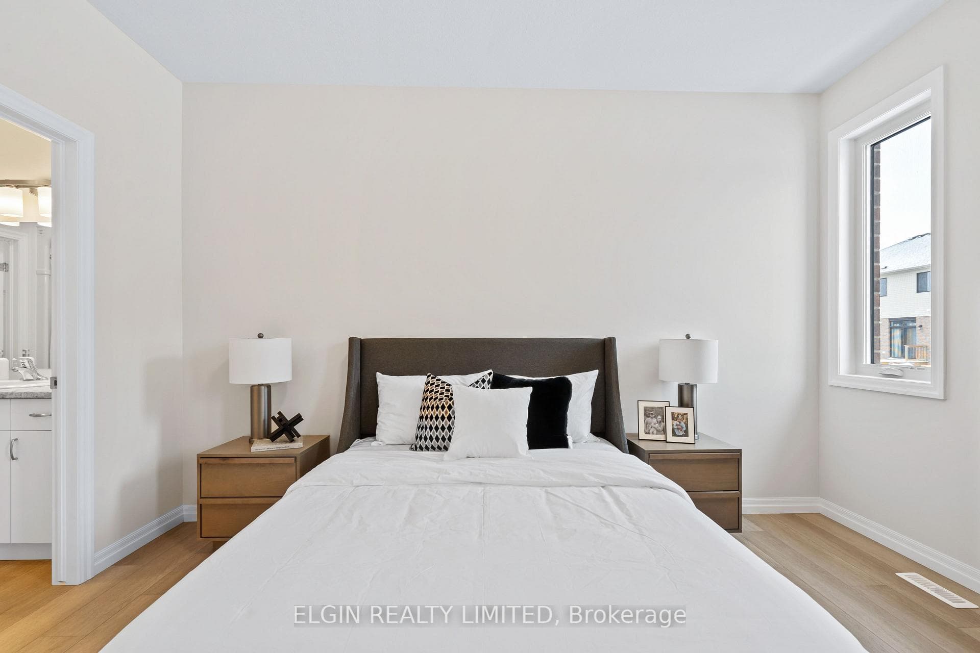 44 Dunning Way photo 27