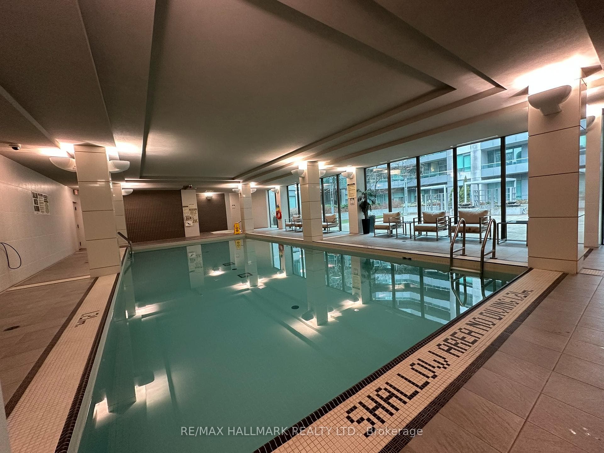 Amenities: Indoor Pool