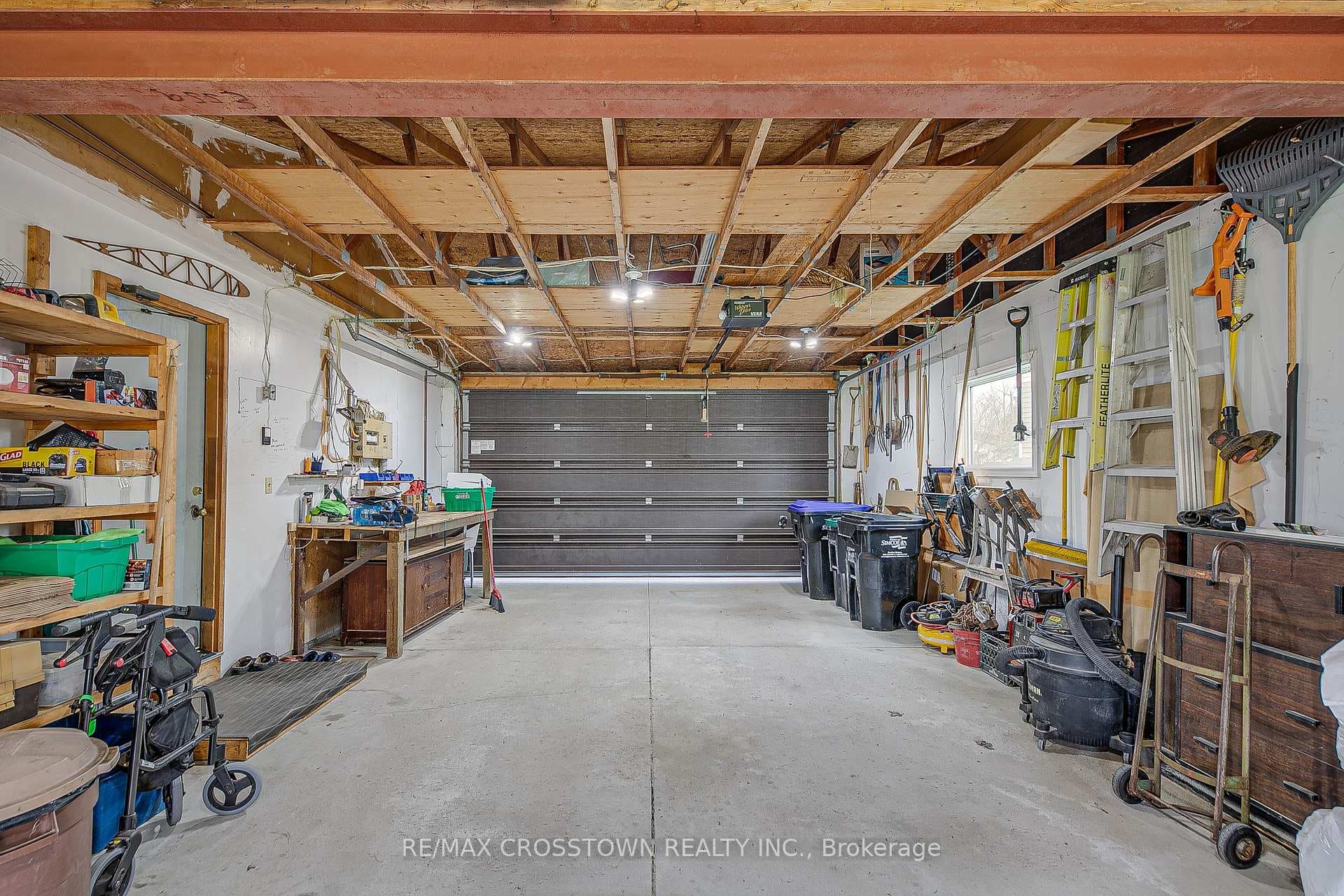 238 Spencer Avenue photo 8