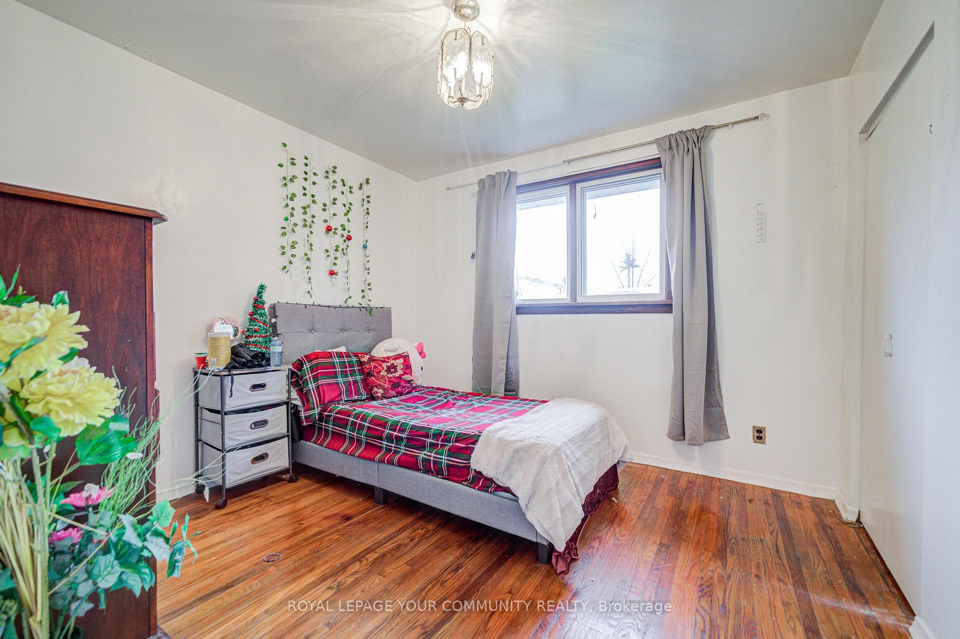 106 Cultra Square photo 25