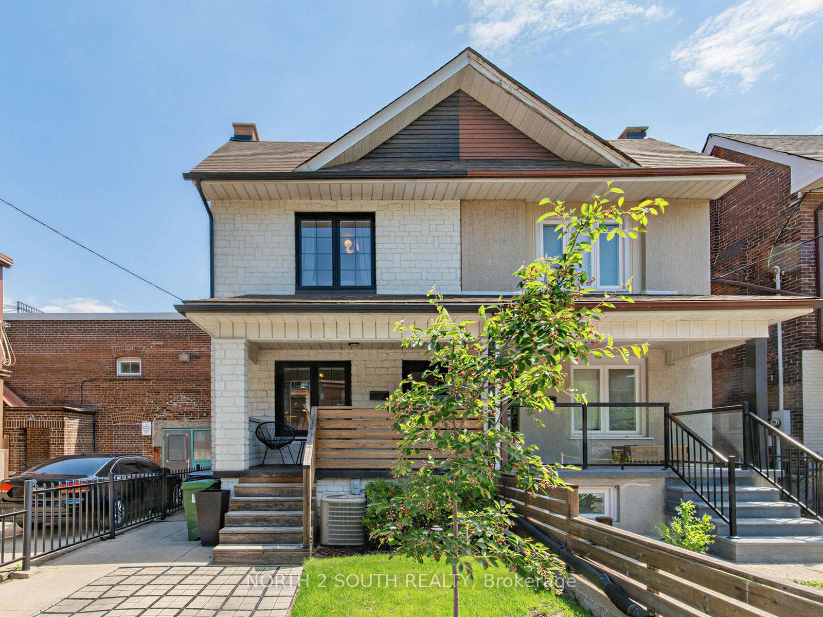 68 Hounslow Heath Road photo 2