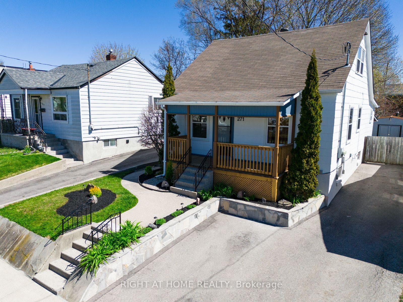 271 Drew Street photo 2