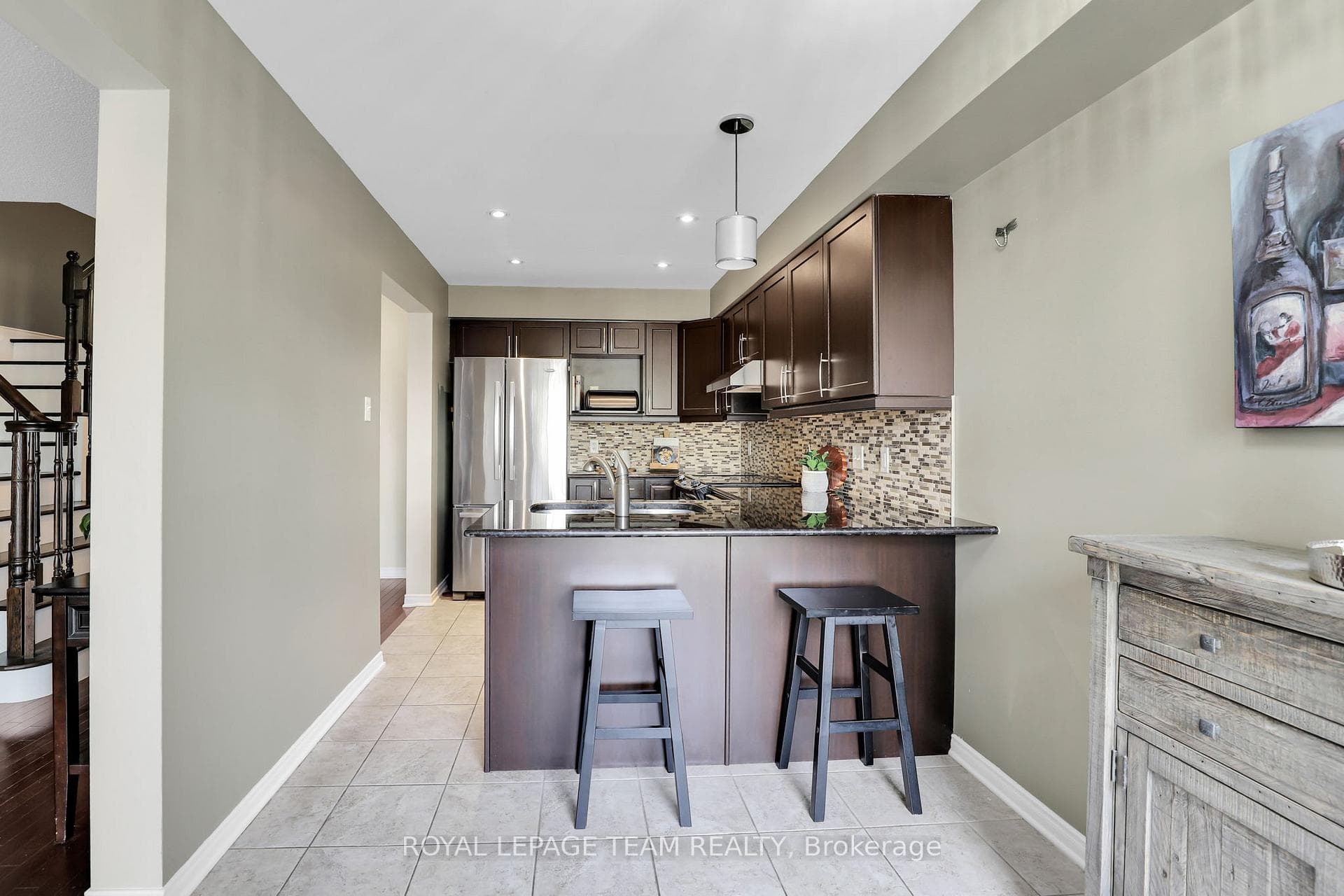 356 Aldworth Private photo 16
