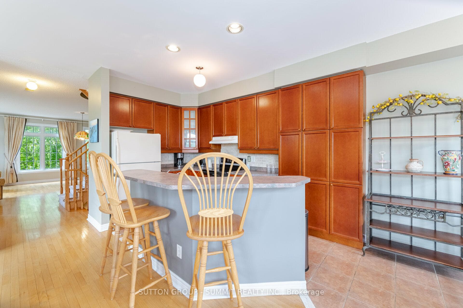 485 BRISTOL Road Unit 12 photo 8