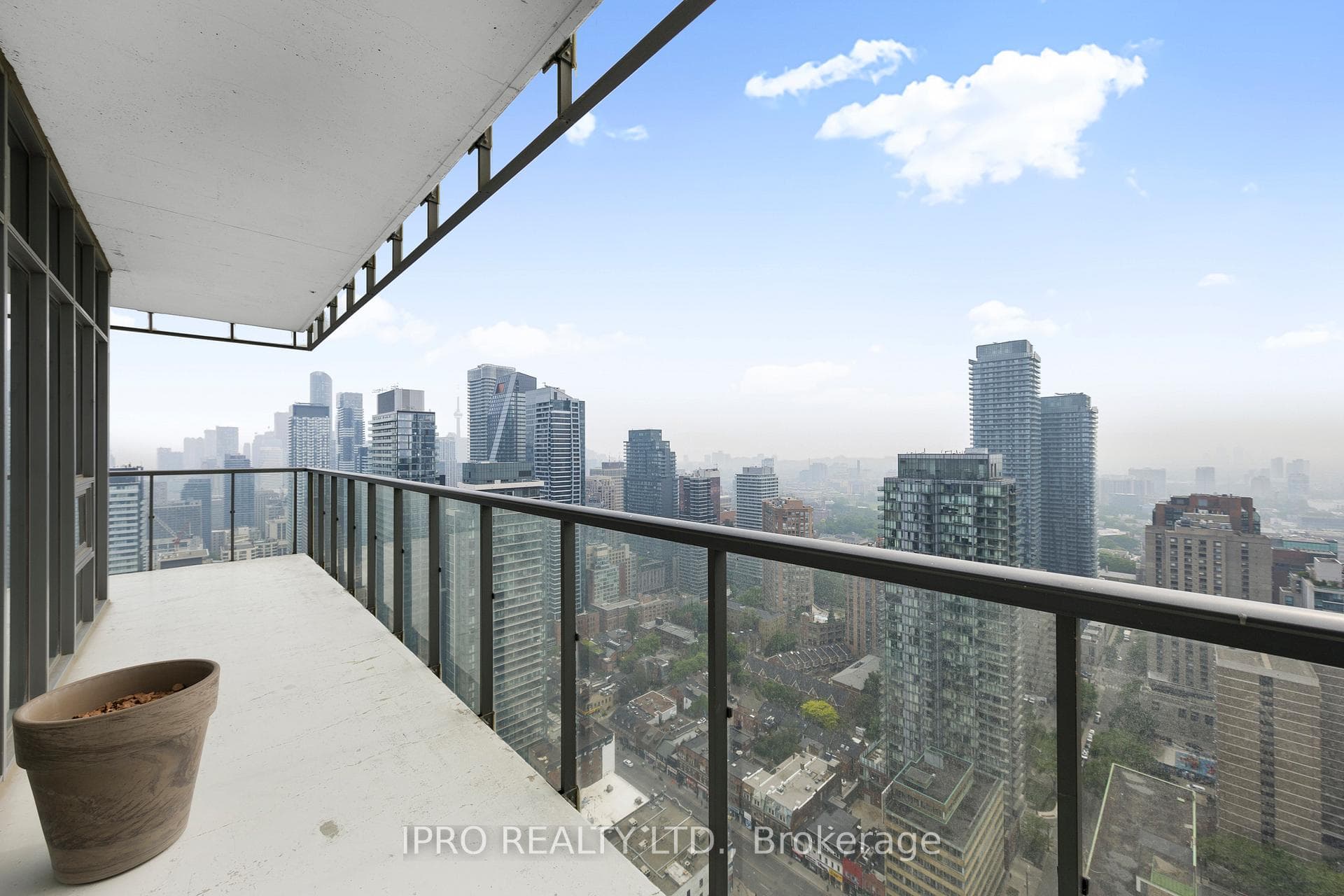 33 Charles Street Unit 3903 photo 19