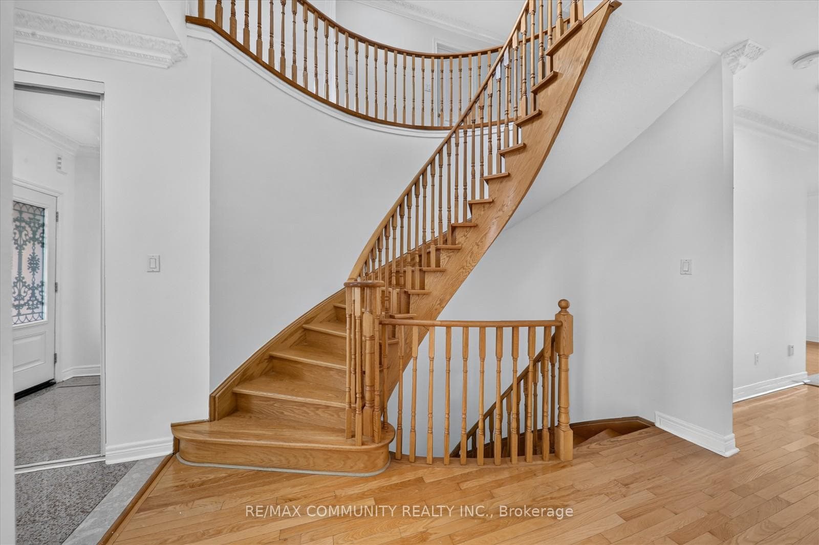 29 River Forest Street photo 8