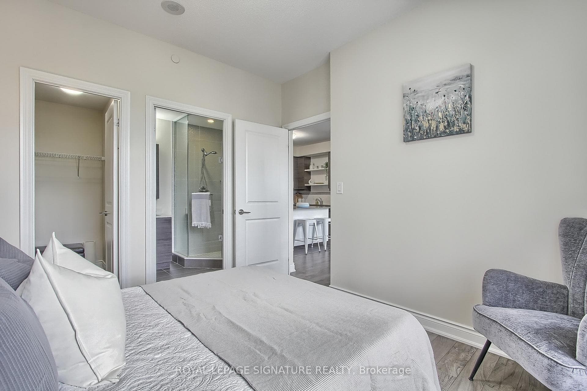 277 South Park Road Unit 319 photo 22