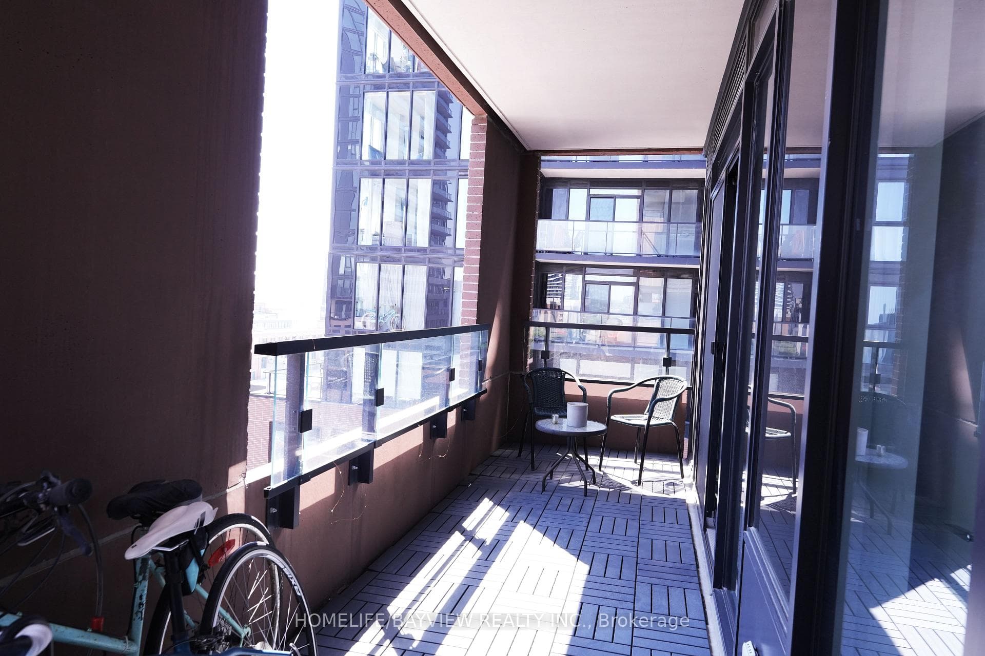 270 Dufferin Street Unit 624 photo 26