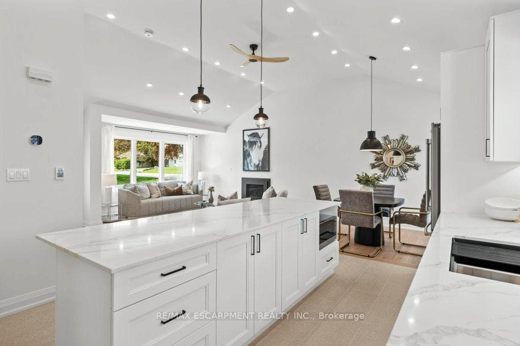 877 Condor Drive photo 17